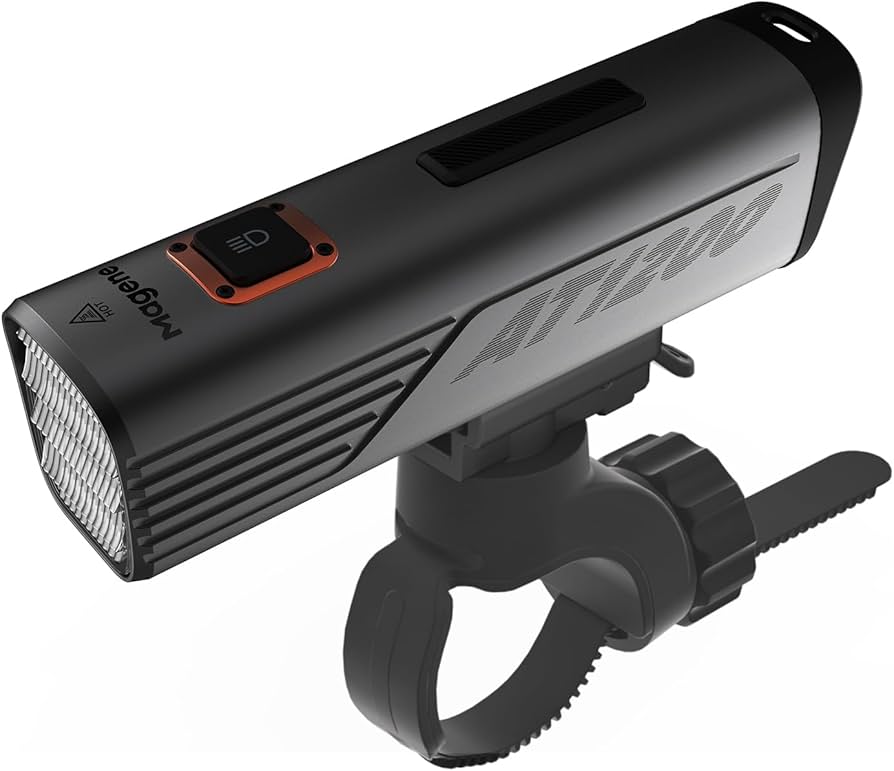 ​MAGENE LUZ DELANTERA 1200 LUMENES